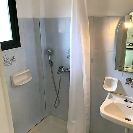 Otel Merlis Kalamákion
